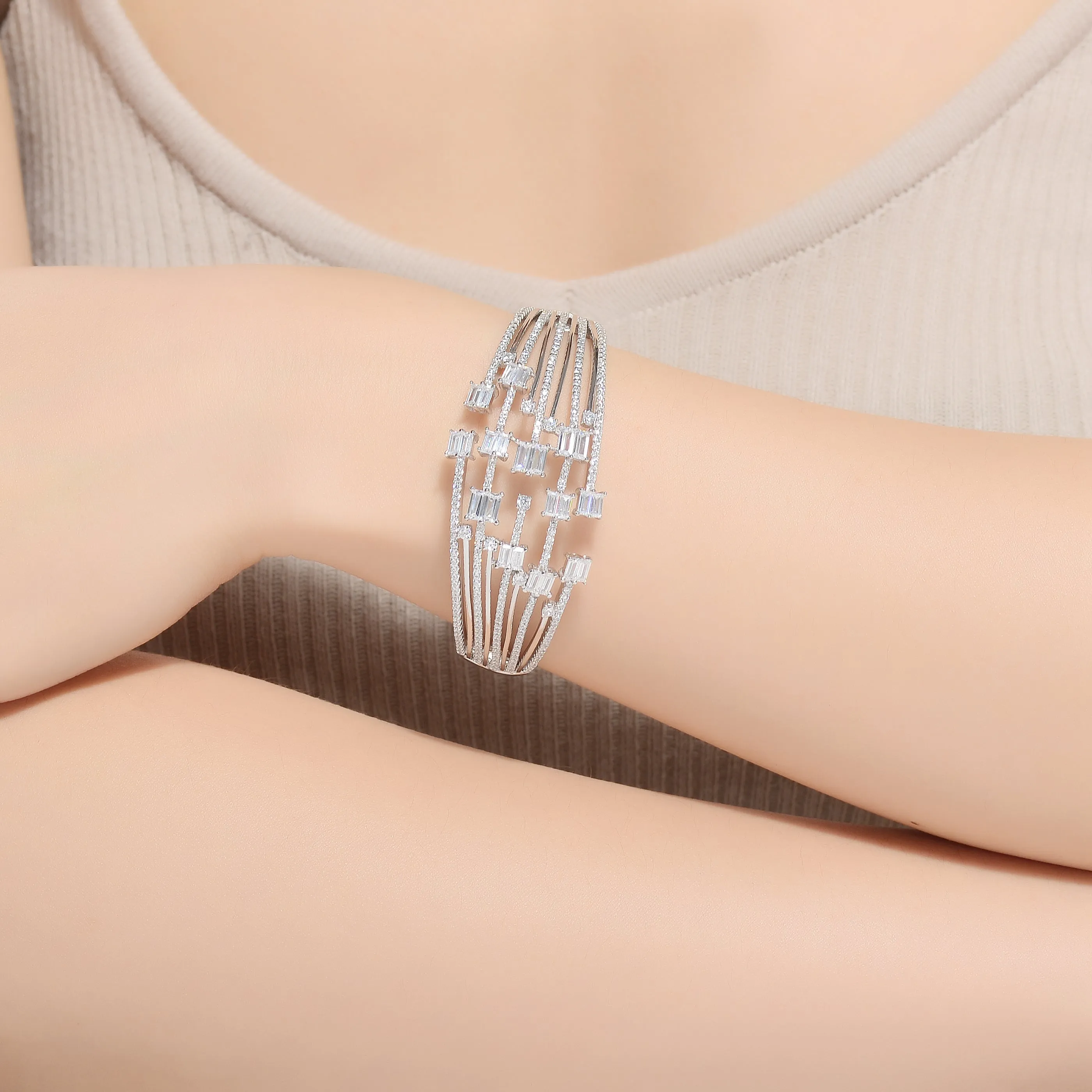 Anne Bangle Bracelet