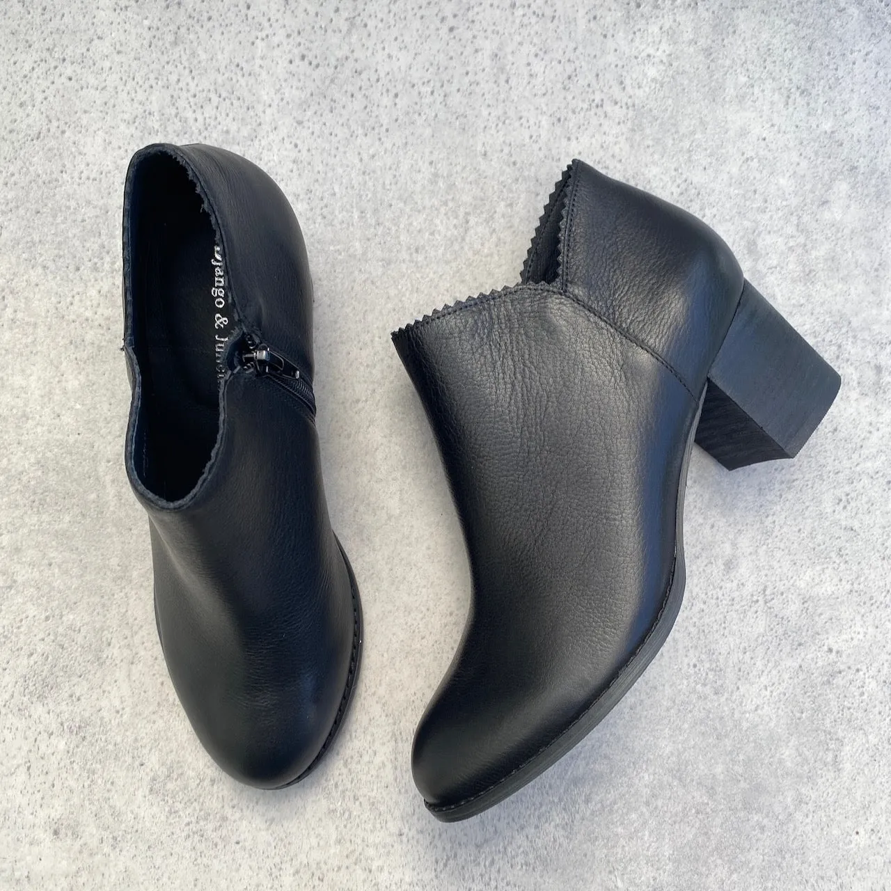 DJ Sharon BNH - ONLINE ONLY, Size 42