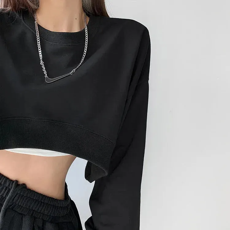 Elevate Everyday Comfort: Pure Color Round Neck Crop Sweatshirt - Your Stylish Companion in Cozy Moments! 💙👕