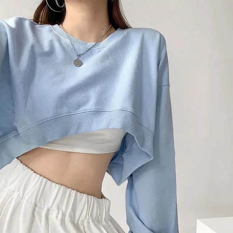 Elevate Everyday Comfort: Pure Color Round Neck Crop Sweatshirt - Your Stylish Companion in Cozy Moments! 💙👕