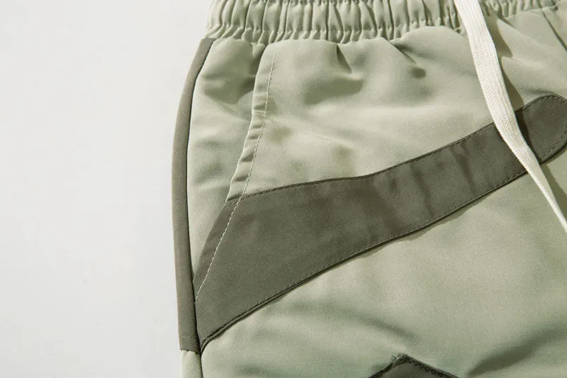 'Hopper' Zip Pocket Utility Shorts