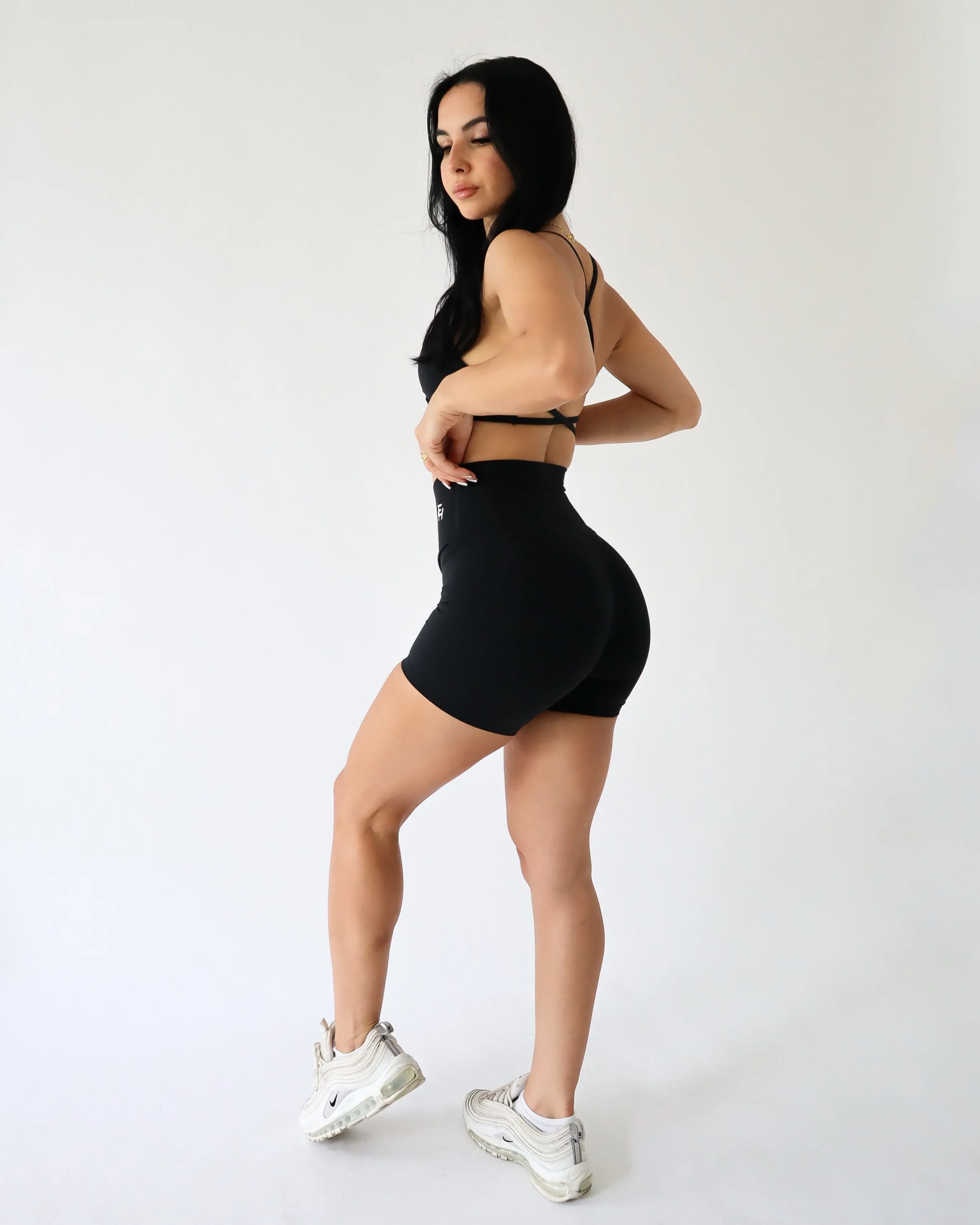 Onyx Biker Shorts 5” - Raven