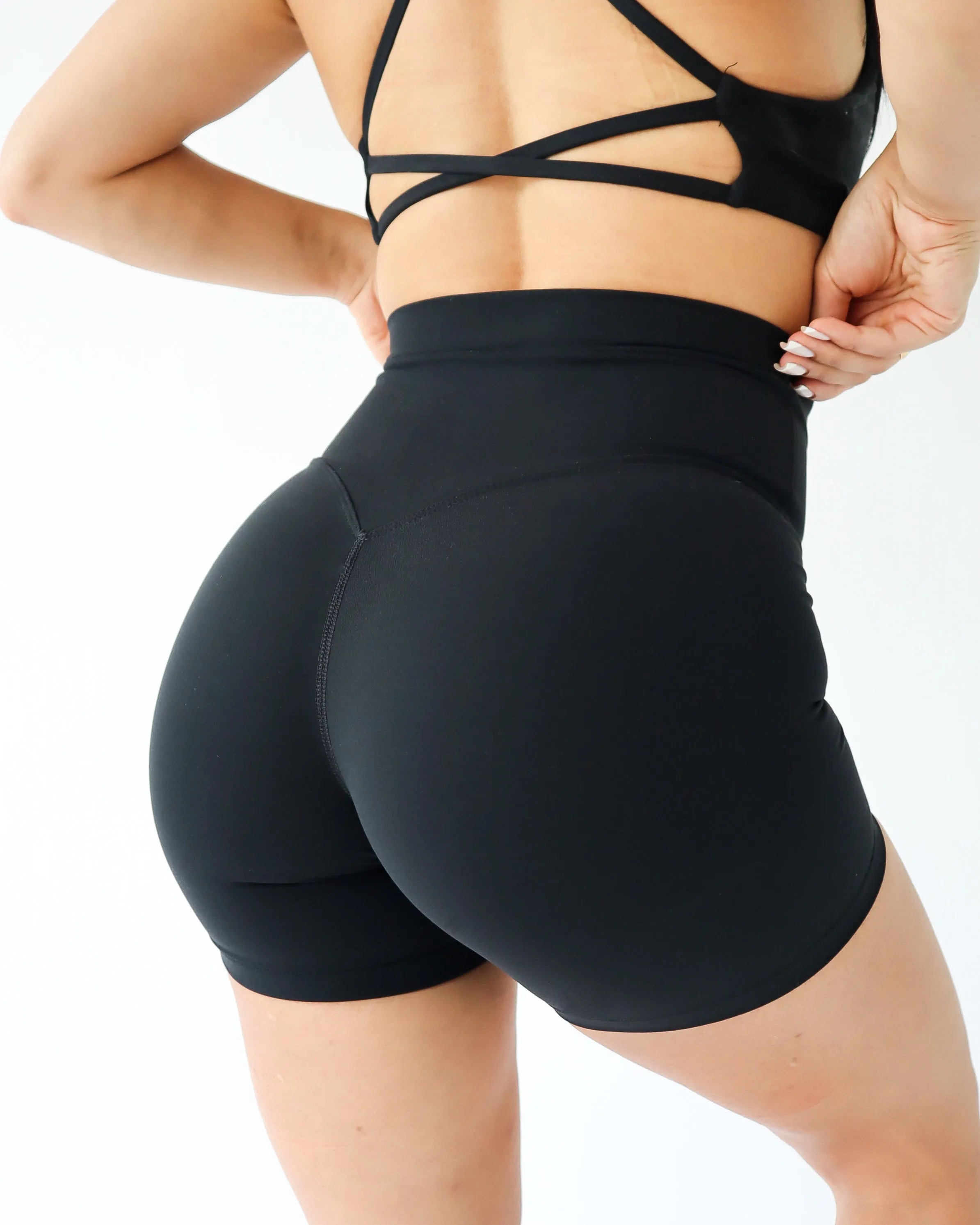 Onyx Biker Shorts 5” - Raven