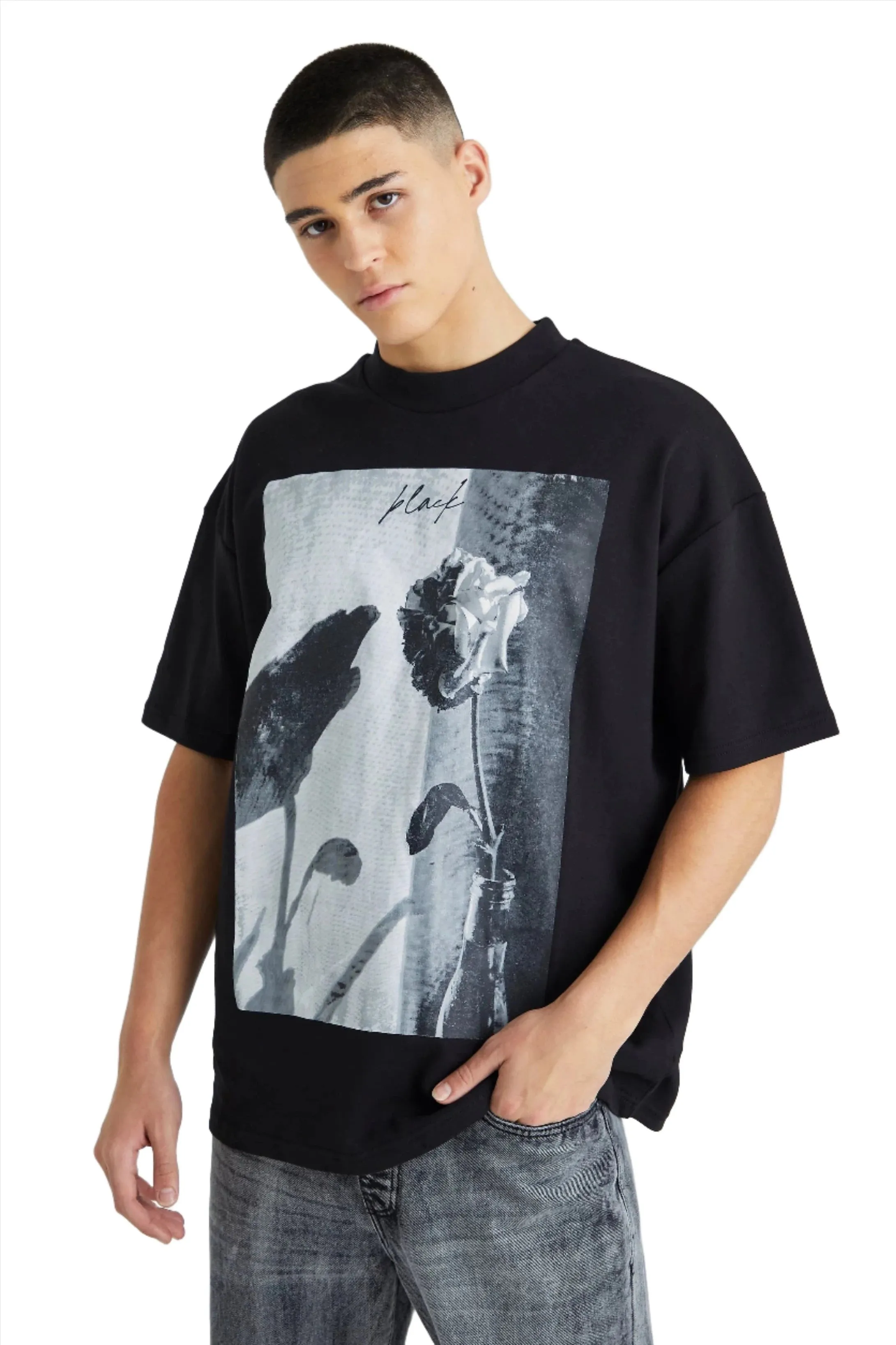 OVERSIZED HEAVYWEIGHT INTERLOCK ROSE GRAPHIC T-SHIRT