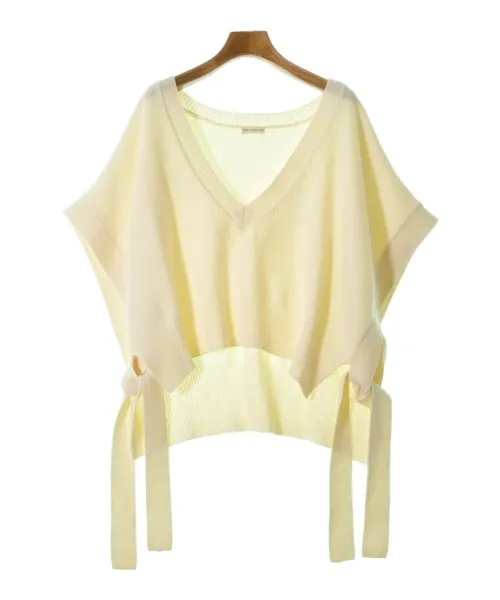 PROTAGONISTA Vests