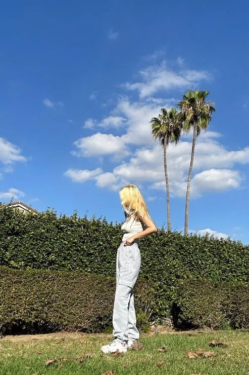 Side Pocket Drawstring Waist Sweatpants